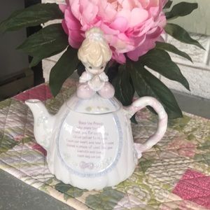 Precious Moments Teapot  Enesco Collectable Teapot